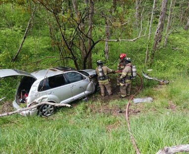 color 5-6 Crash on us 50